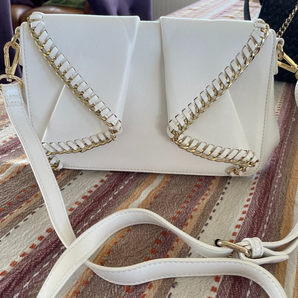 Bebe White and Gold Purse